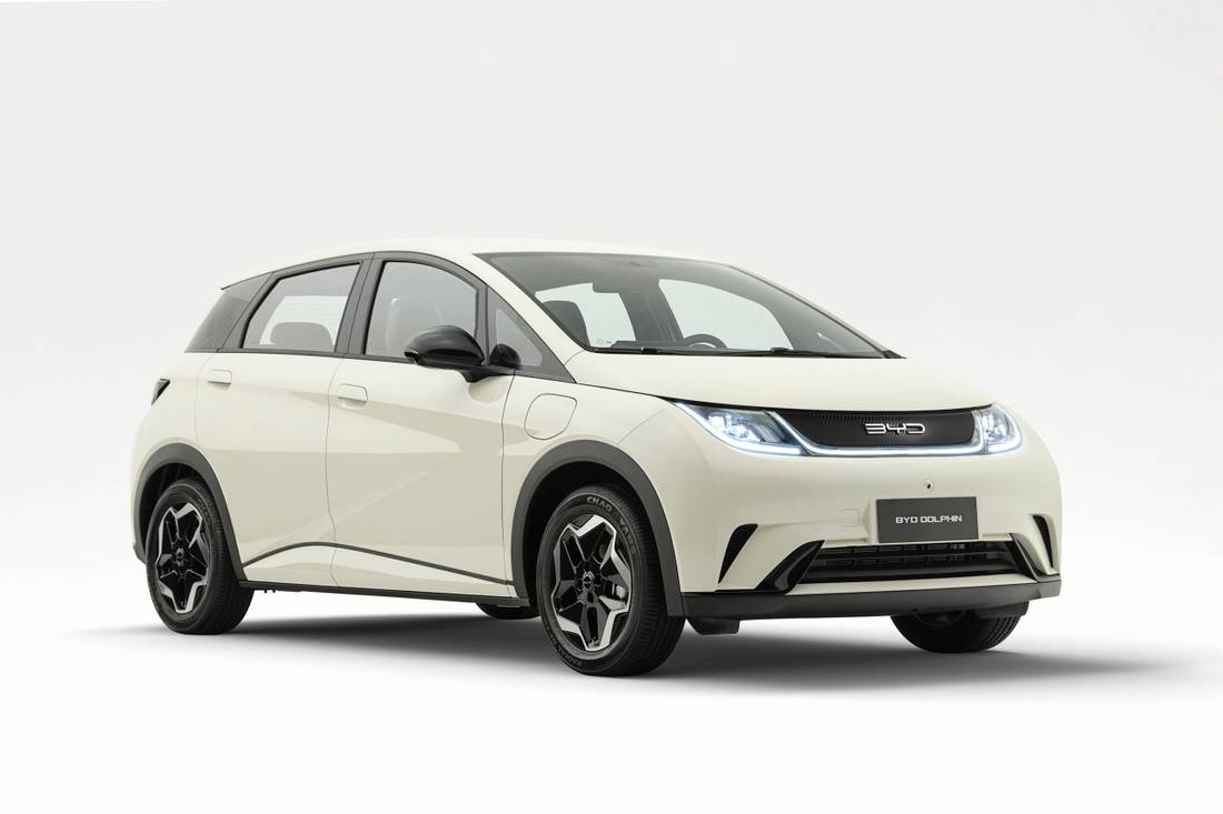 BYD Dolphin GS White Frente
