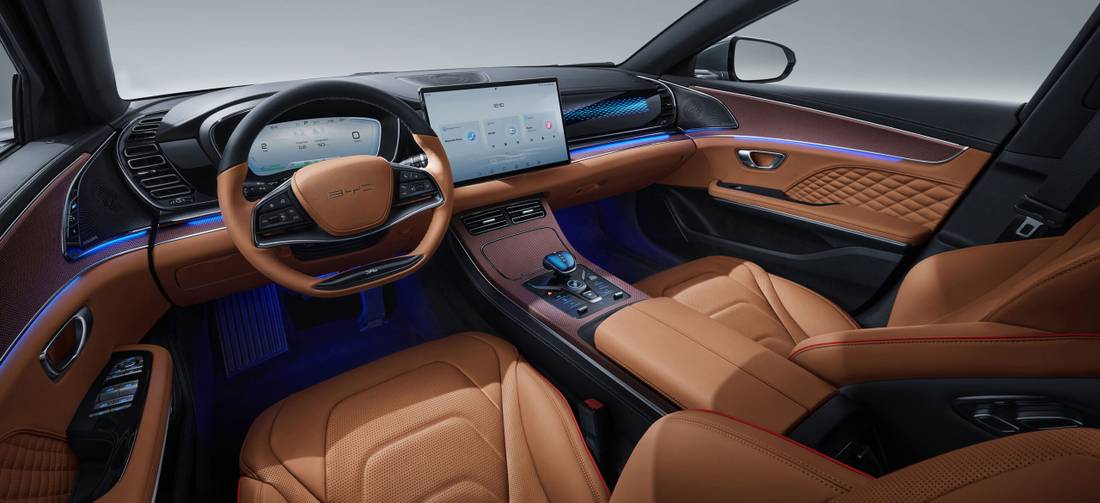 BYD Han Interior Alto