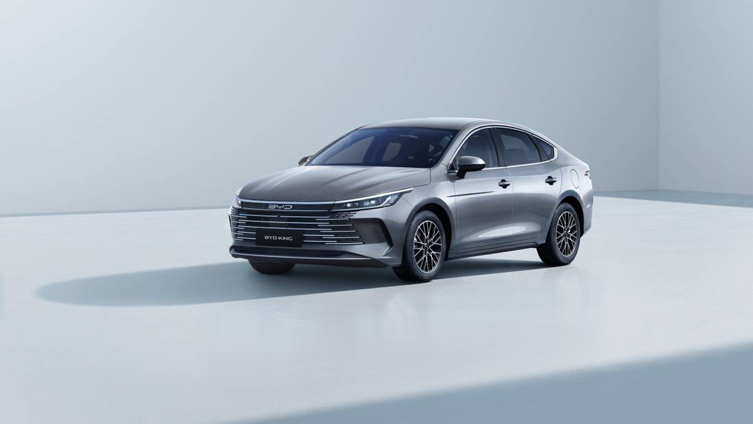 BYD King Grey Frente