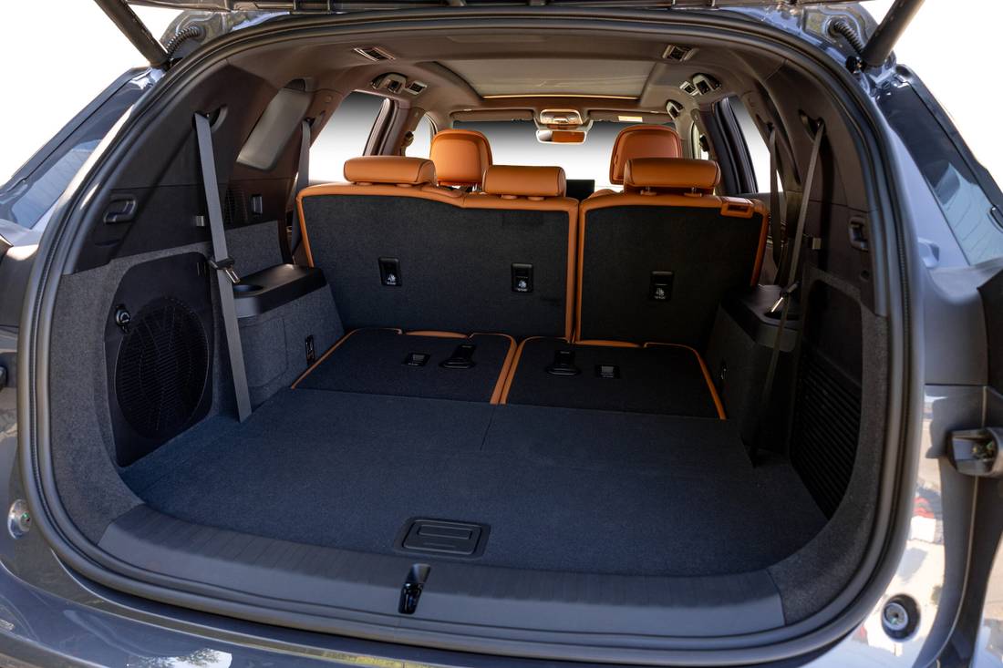 BYD Tan Porta-malas Rebatido