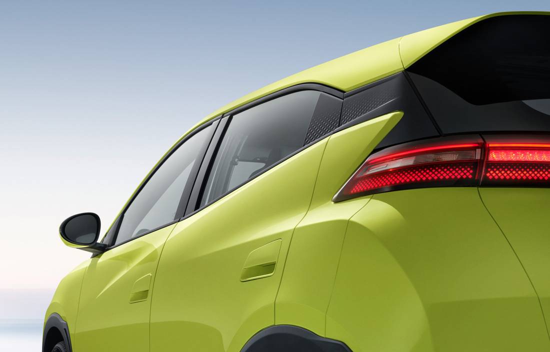 Dolphin Mini Green Traseira Detalhe