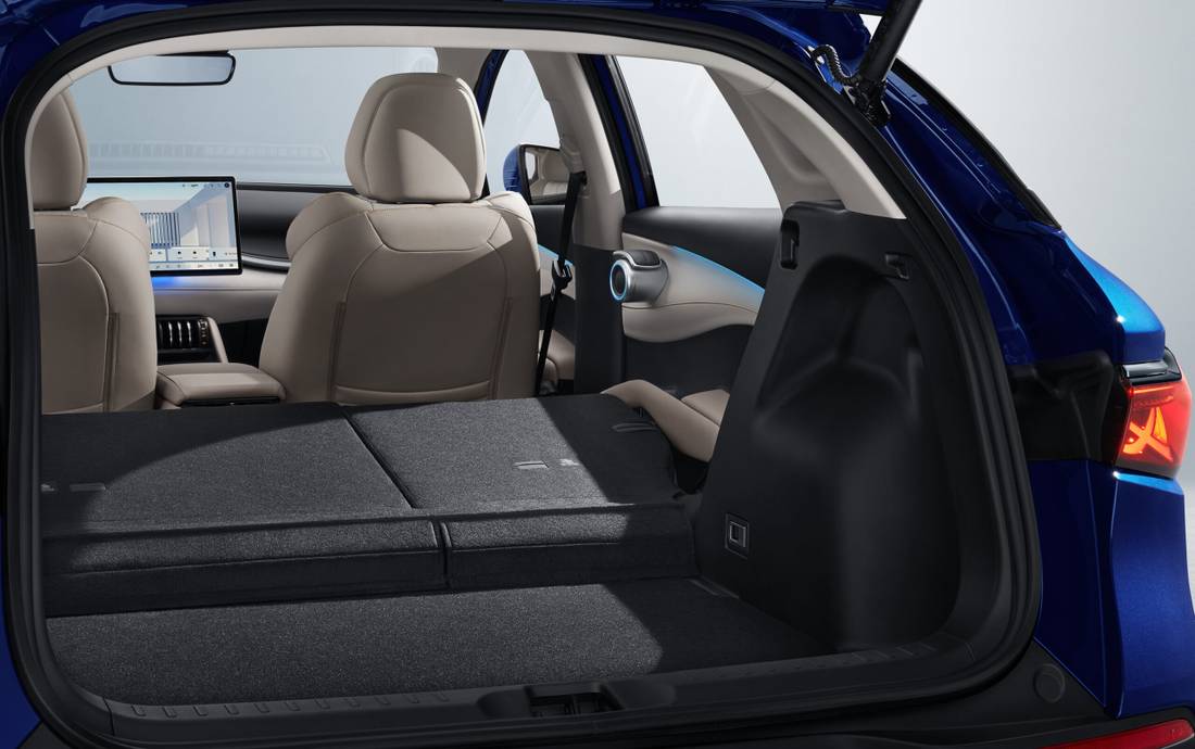 Yuan Plus Interior Porta-malas