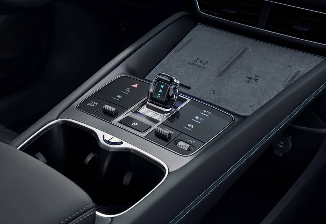 Sealion 7 Int. Detalhe Console