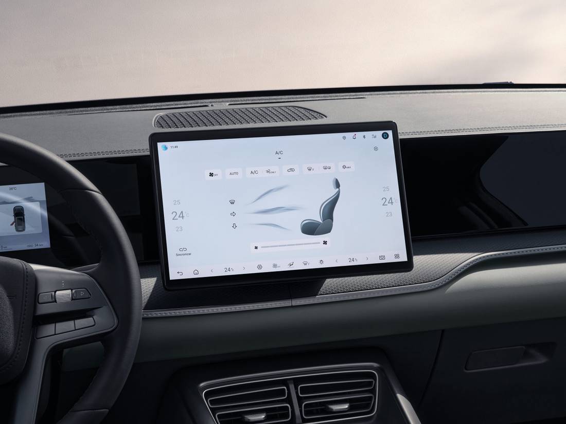 Song Pro Flex Interior Display